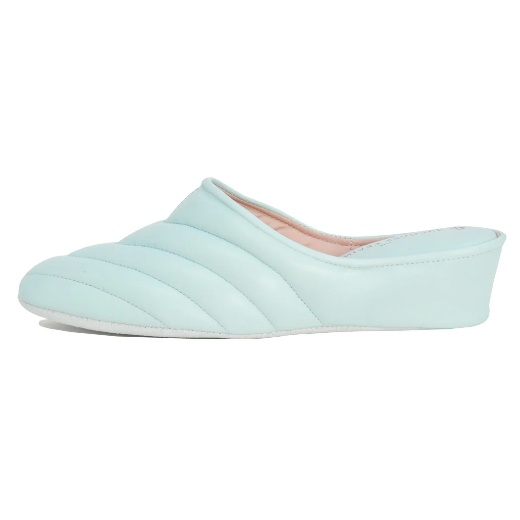 3253 Pleated Leather Wedge Slipper - Image 4