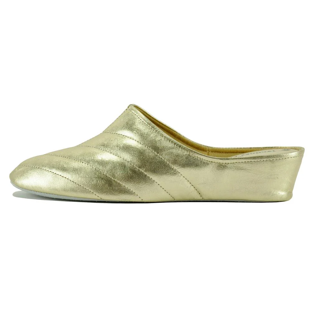 3253 Pleated Leather Wedge Slipper - Image 4