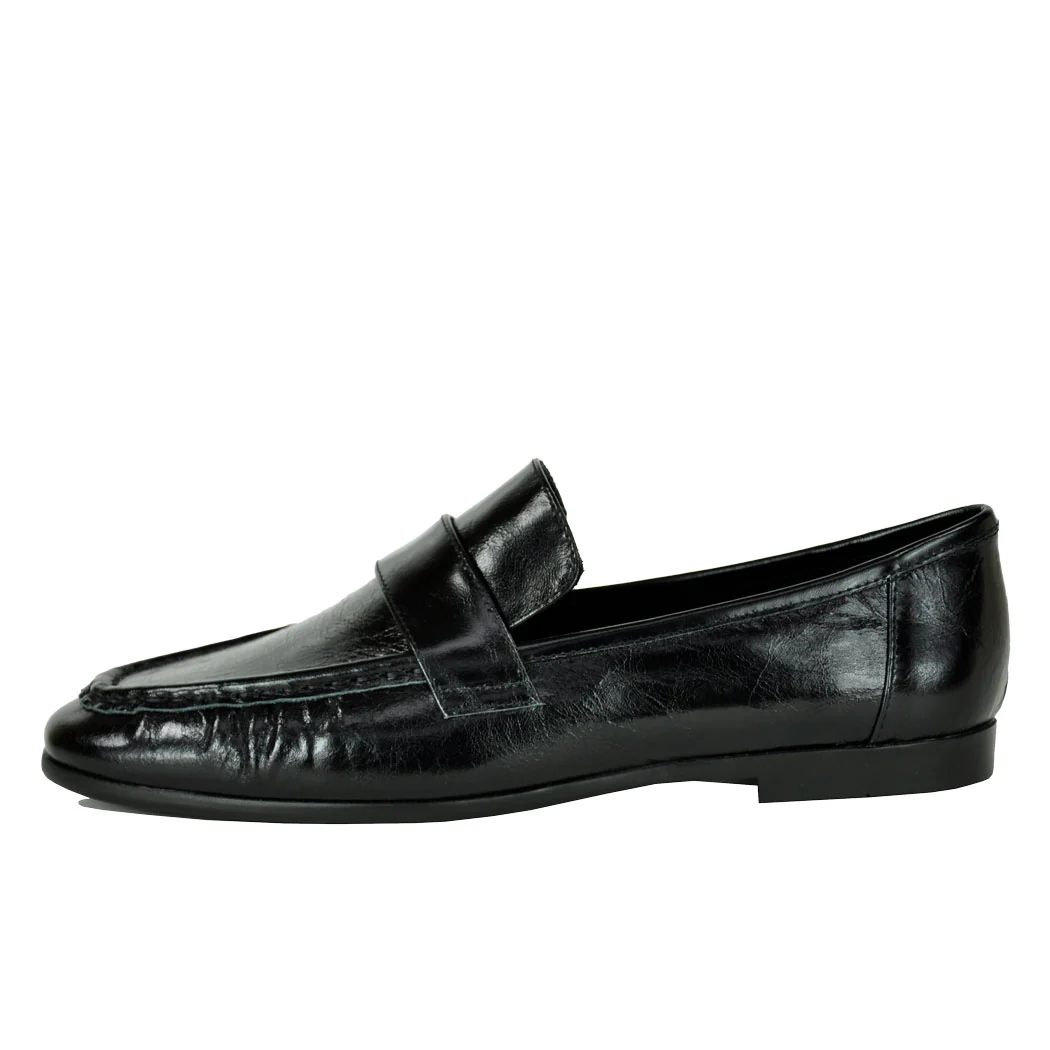 Arrow Crinkled Patent Leather Loafer - Image 4