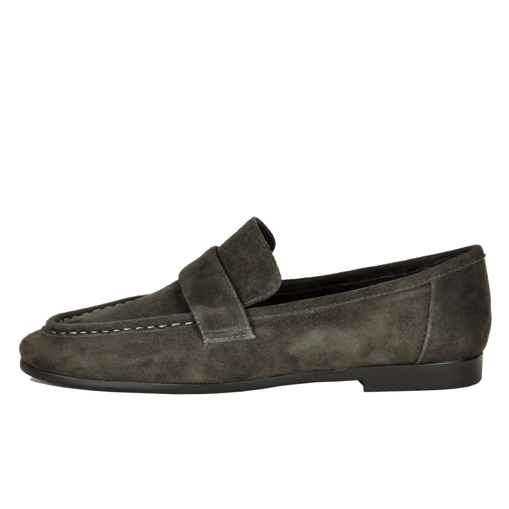 Arrow Suede Flat Loafer - Image 4