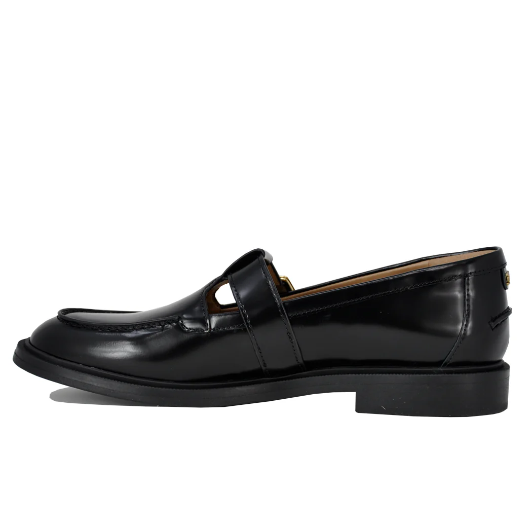 Elaina Leather Buckle Closed Flat - Image 4