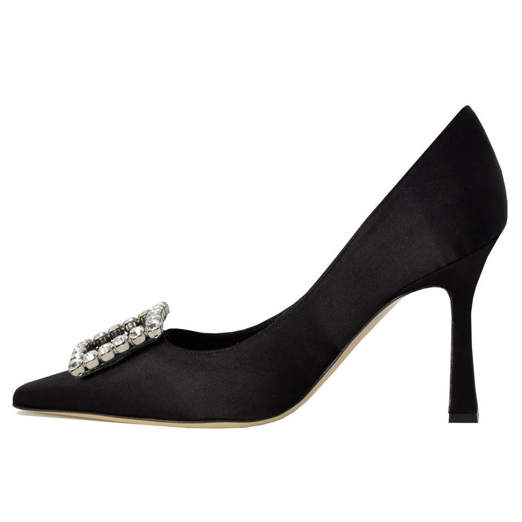 Forever Satin Closed Pump - Image 4