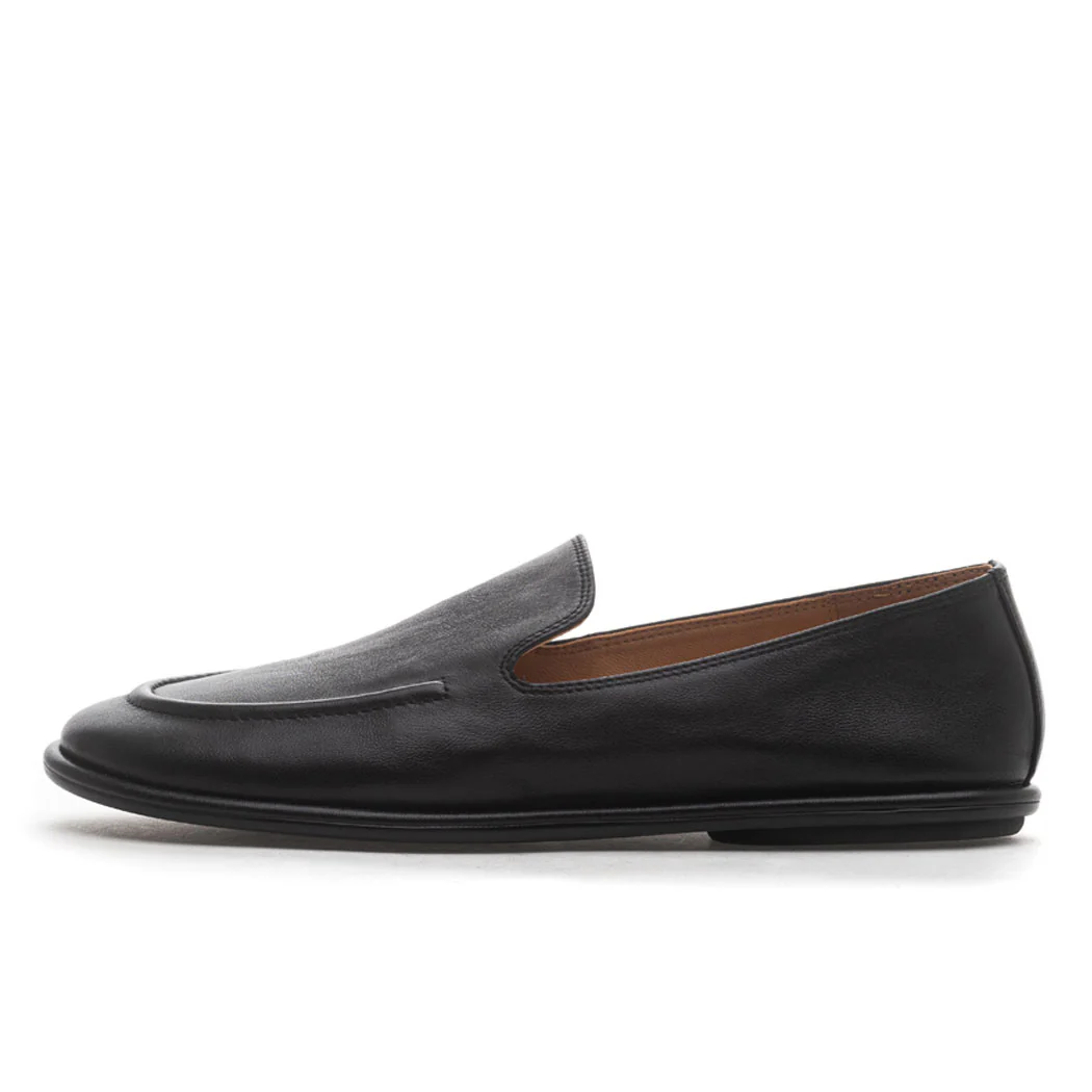 Icon Leather Closed Flat - Image 4