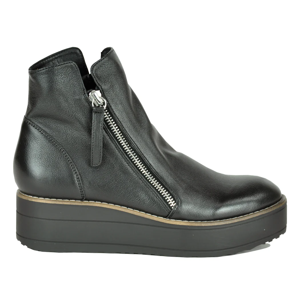 Nene Leather Wedge Zip Boot - Image 2