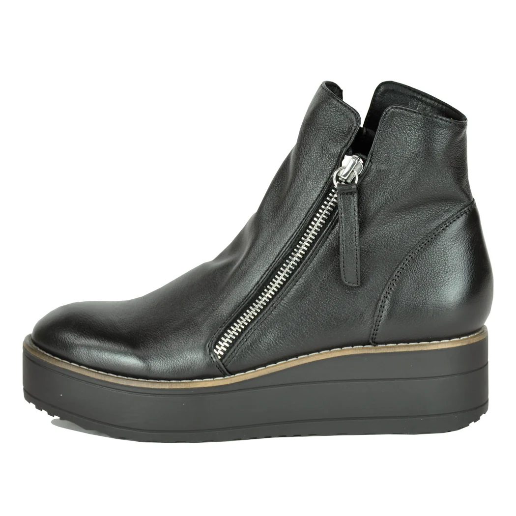 Nene Leather Wedge Zip Boot - Image 4