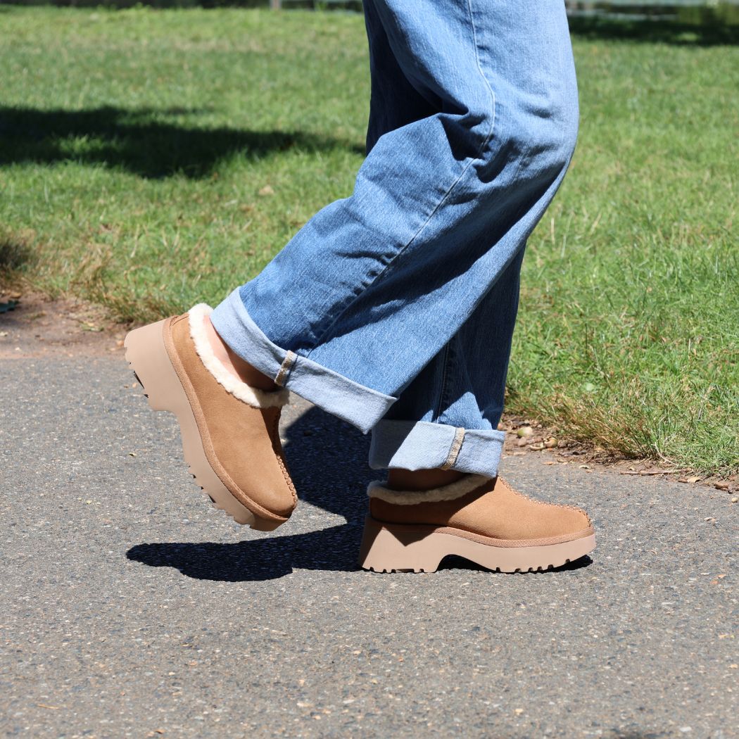 New-Heights Cozy Clog Shearling Mule - Image 2