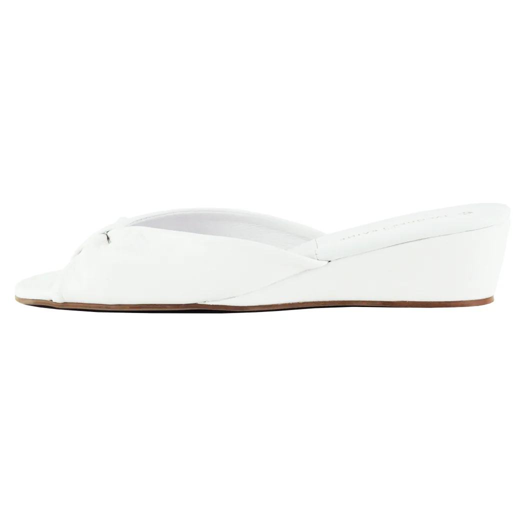Pillow Leather Open Toe Slipper - Image 4