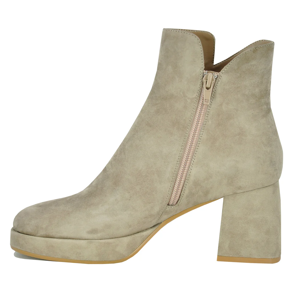 Valse Suede Platform Heel Boot - Image 4