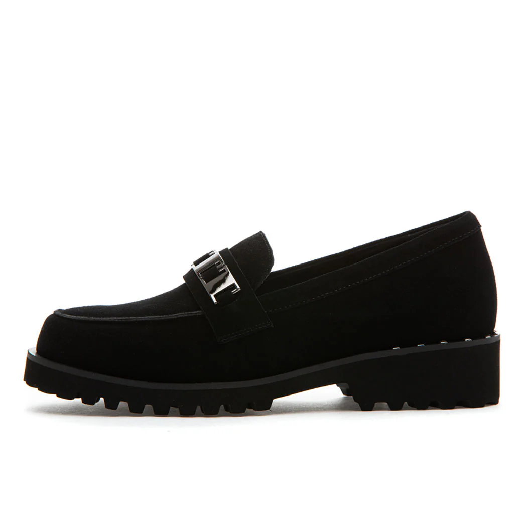 Zumy Suede Flat Ornament Loafer - Image 4